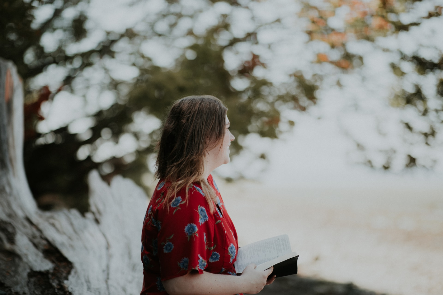 priscilla-du-preez-8fdsux4XgDQ-unsplash 1